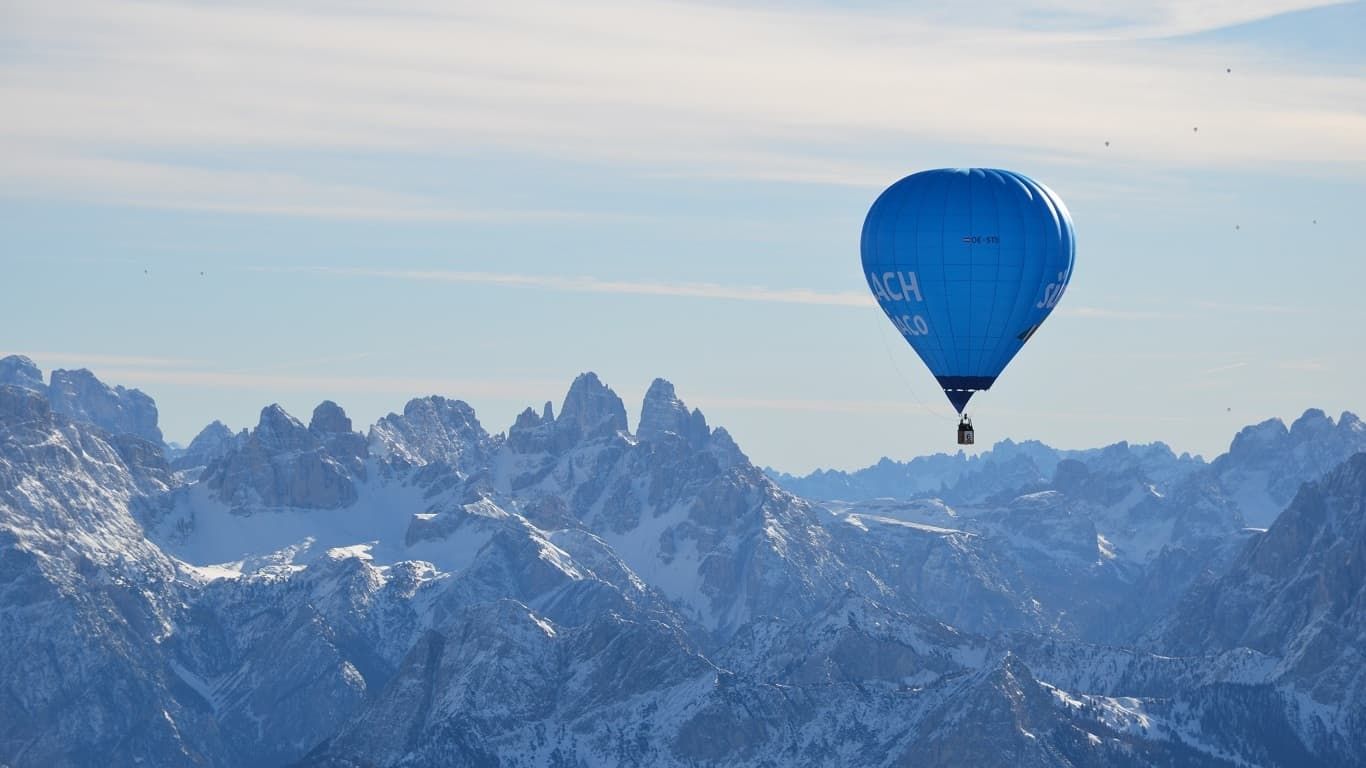 Pohled na Dolomity z výšky aneb Festival balonů je tu!