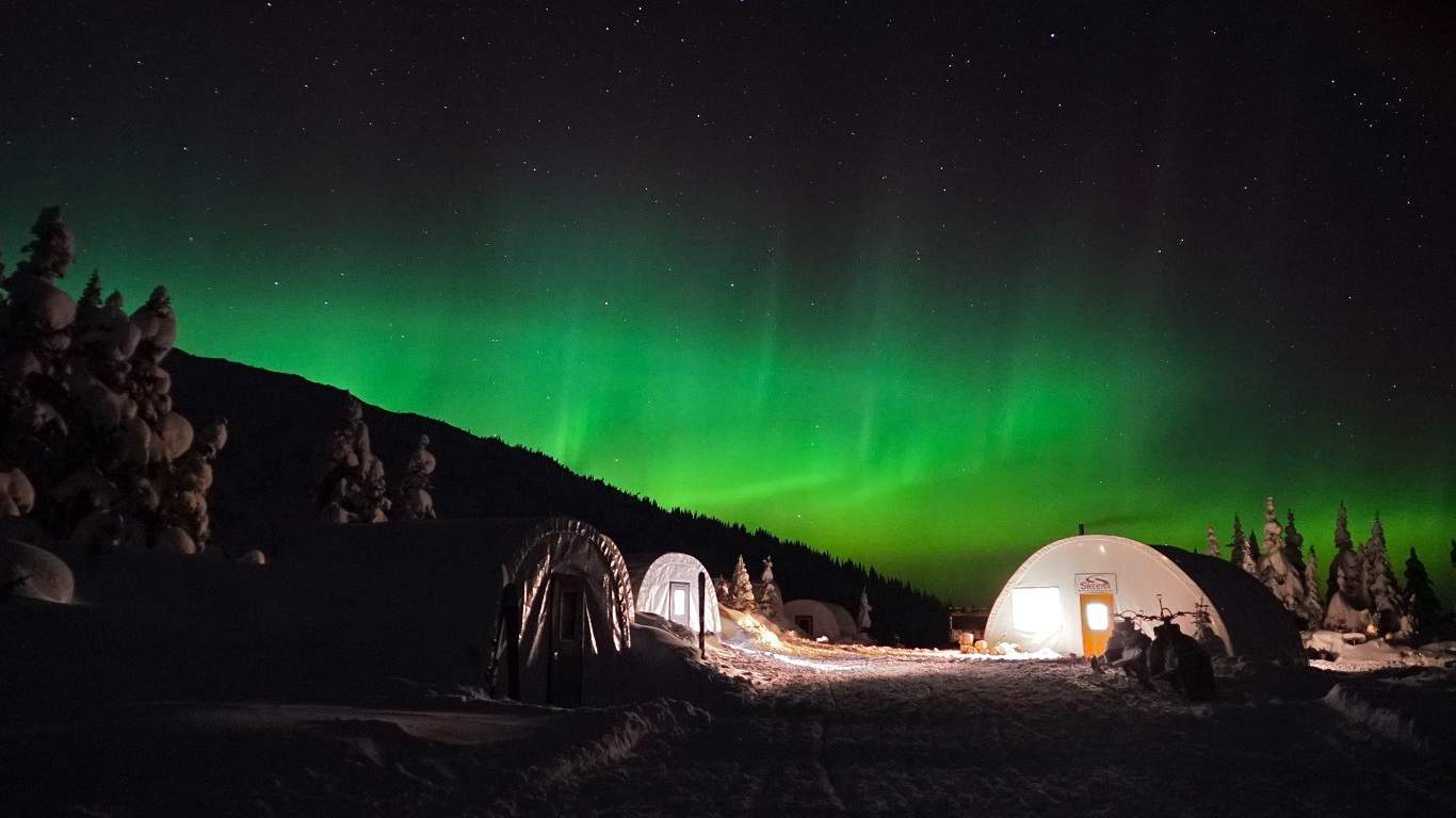 Skeena Cat Skiing v Kanadě. Skromně, ale ve velkém stylu