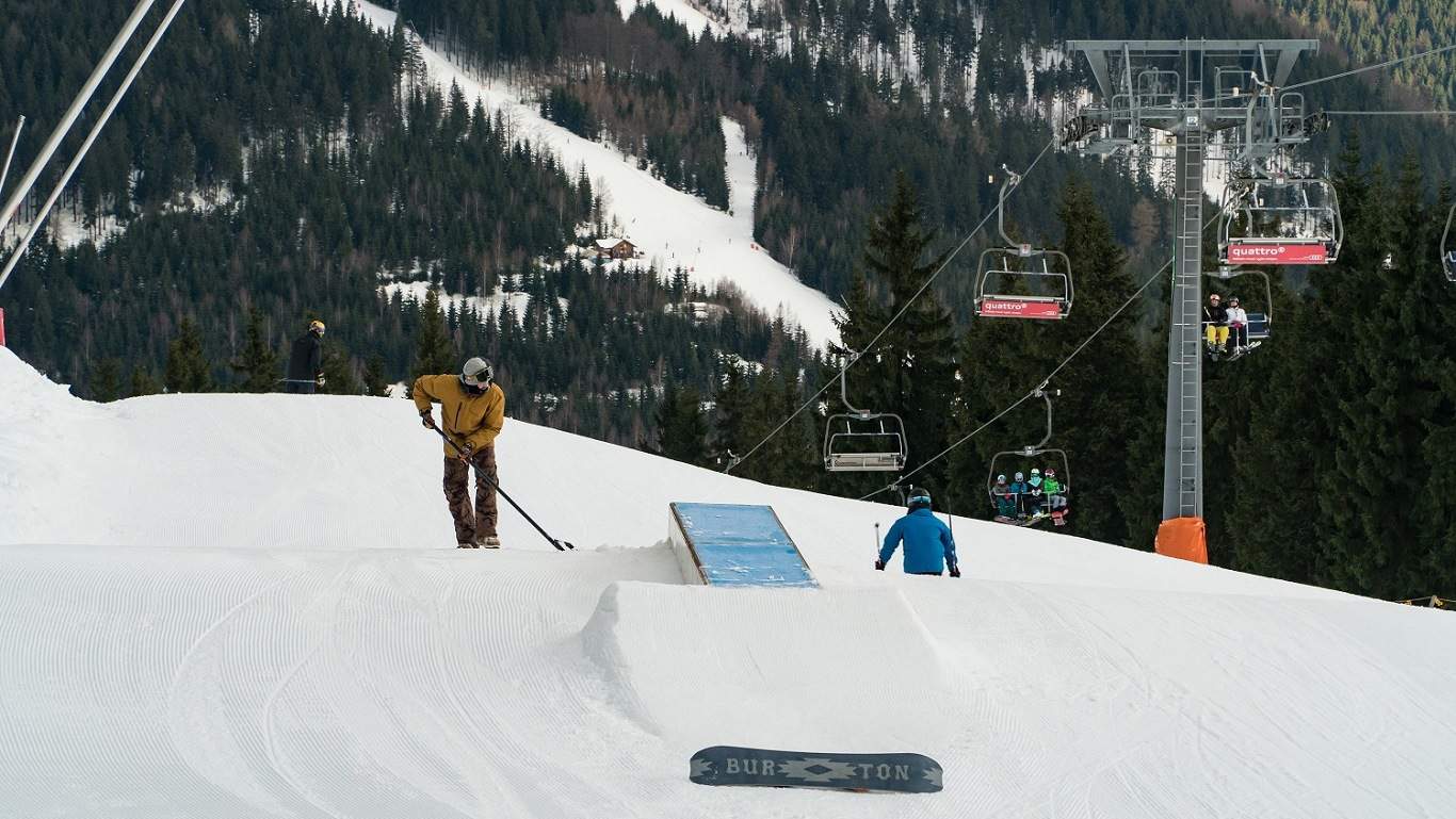 Skiareál Špindl: nová lanovka a rozšířené snowparky