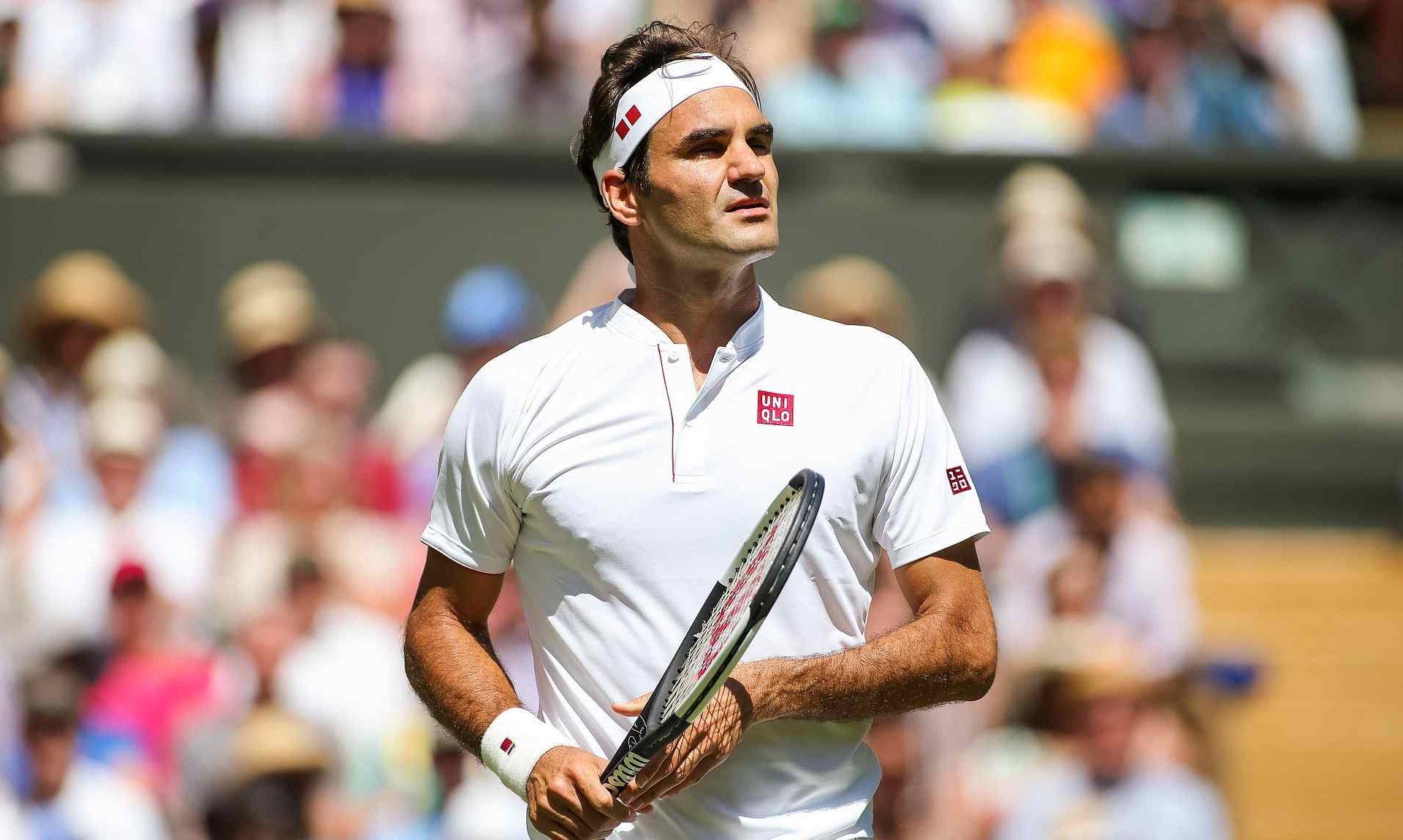 Cash: Federer by měl hrát více turnajů anebo zvážit konec kariéry