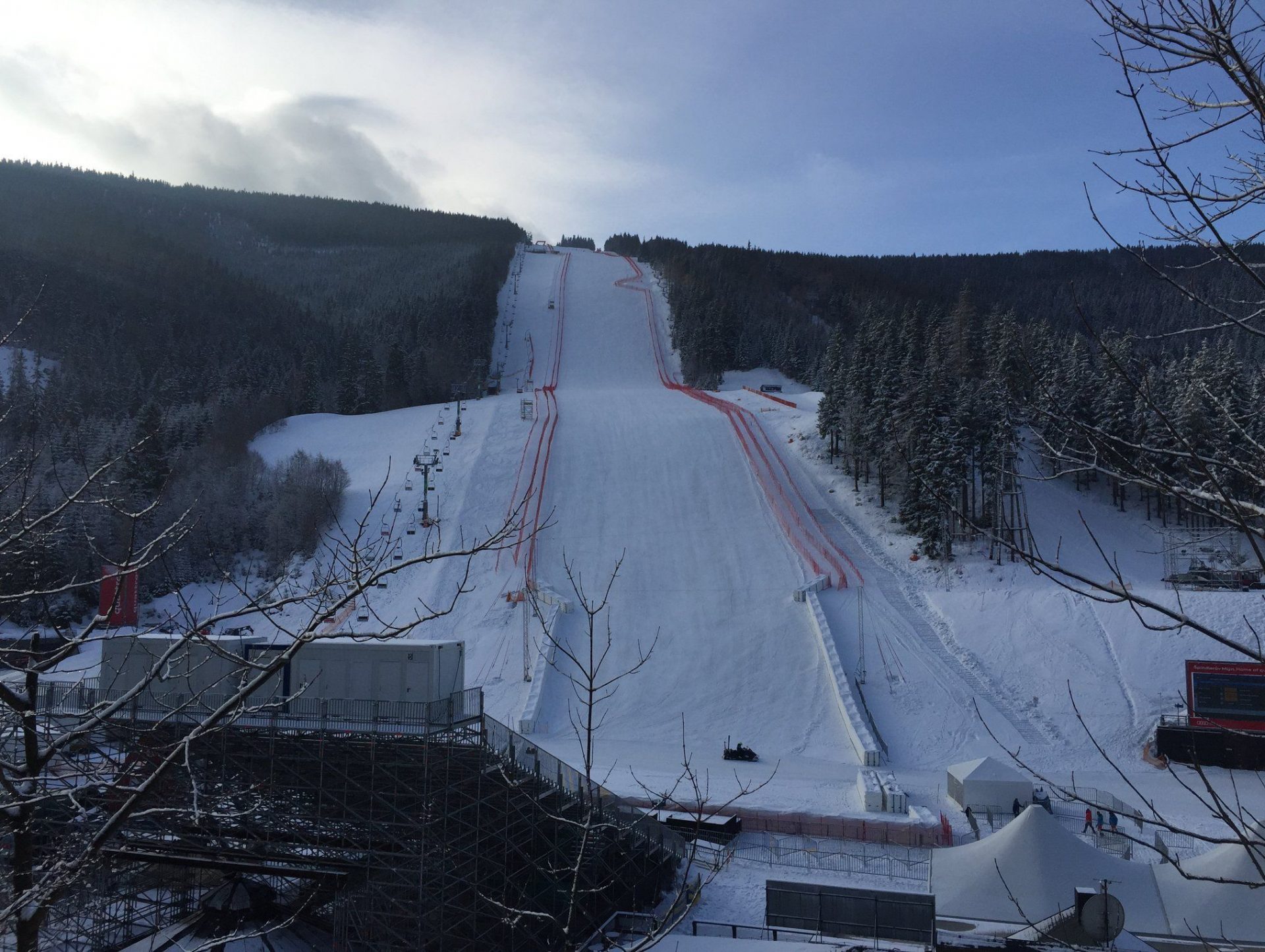 Největší svátek lyžování je tu – světový pohár se vrací do Špindlu