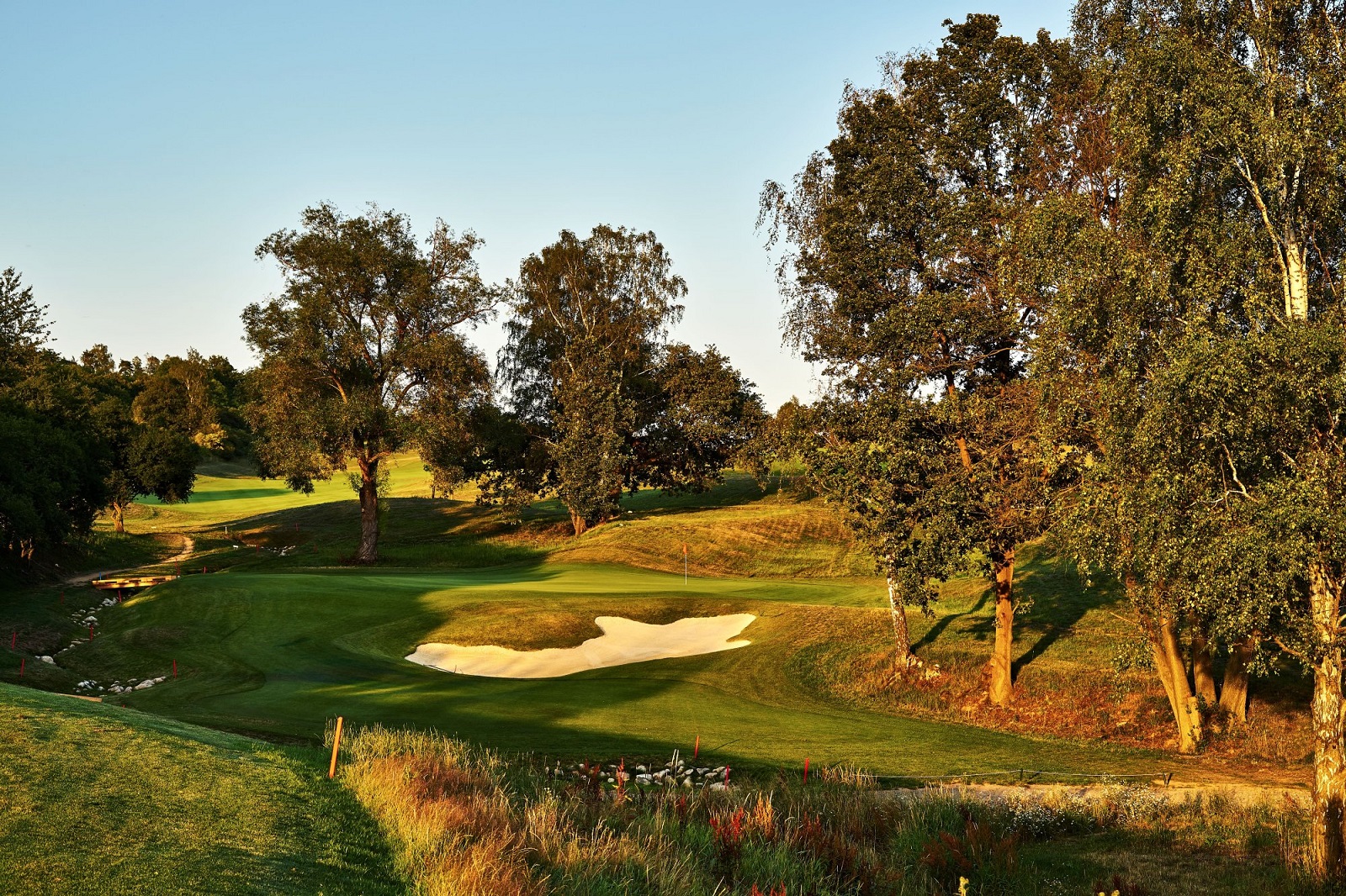 Panorama Kácov. Golfový pramen zdraví v Posázaví