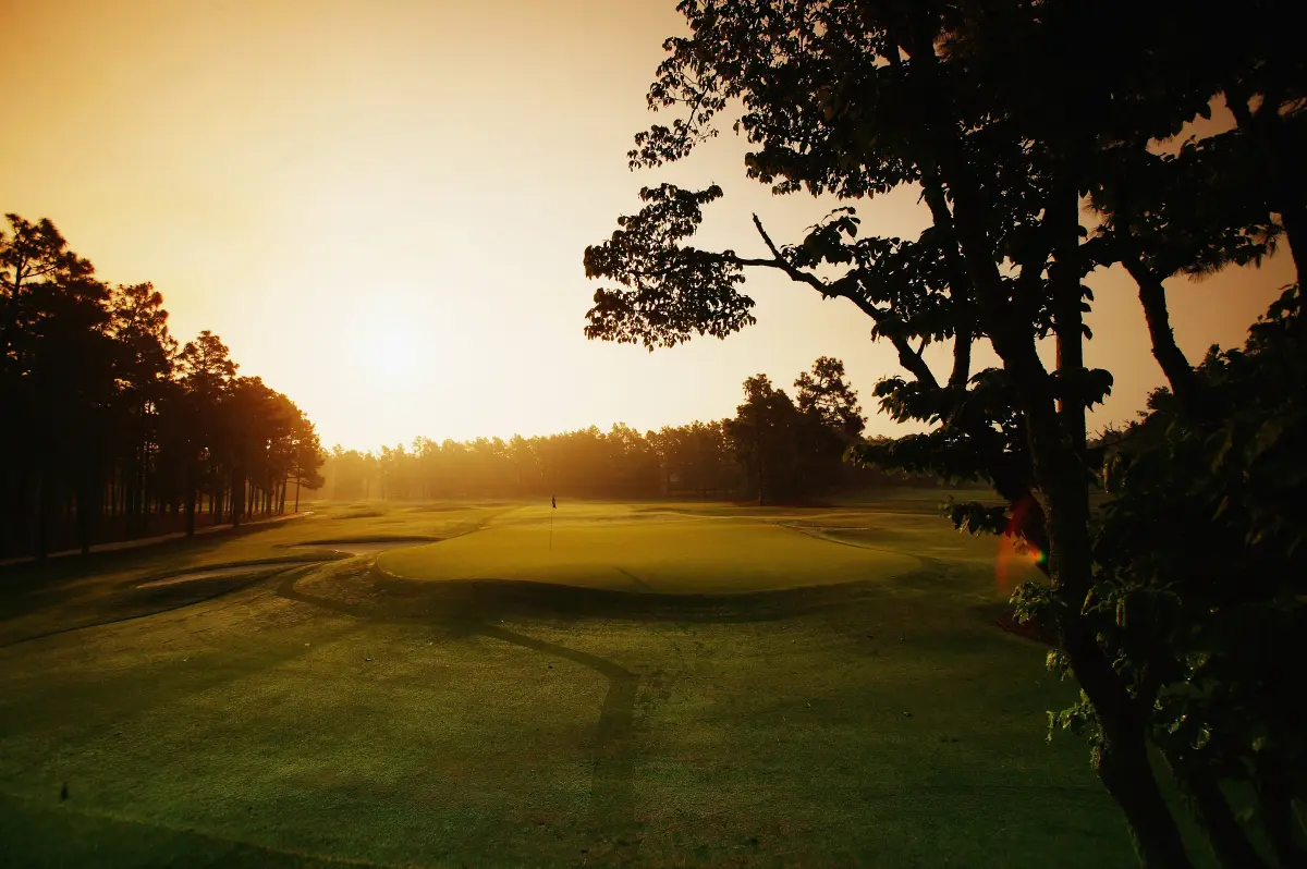 Pinehurst: Golf se zrodil ve Skotsku, ale žije právě tady